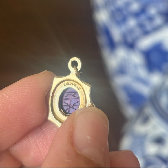 Vintage 18k GE Faux Blue Lapis Lazuli Dangle Earrings – Egyptian Revival Style - Picture 10 of 10